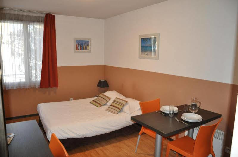 Comfort Aparthotel Aix Le Tholonet Экстерьер фото
