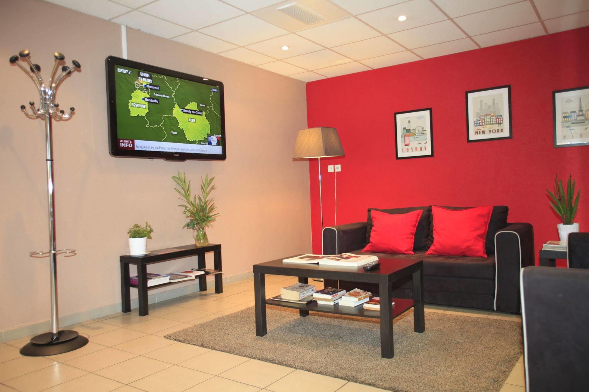 Comfort Aparthotel Aix Le Tholonet Экстерьер фото