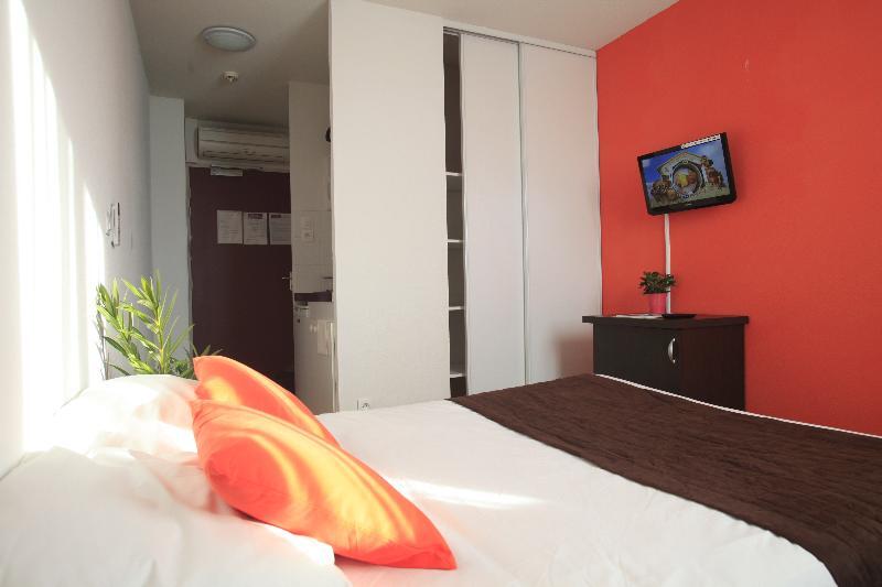 Comfort Aparthotel Aix Le Tholonet Экстерьер фото
